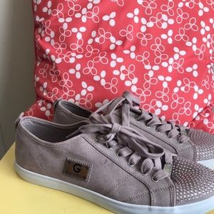 New G by GUESS Low Top Fabric Sneakers 10 M